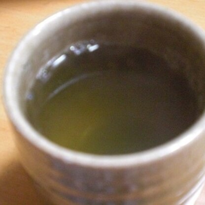 こんばんは・・・・・・・
濃ーい渋ーいお茶が飲みたくなって作りました。
ごちそうさまでした。
(*^_^*)
